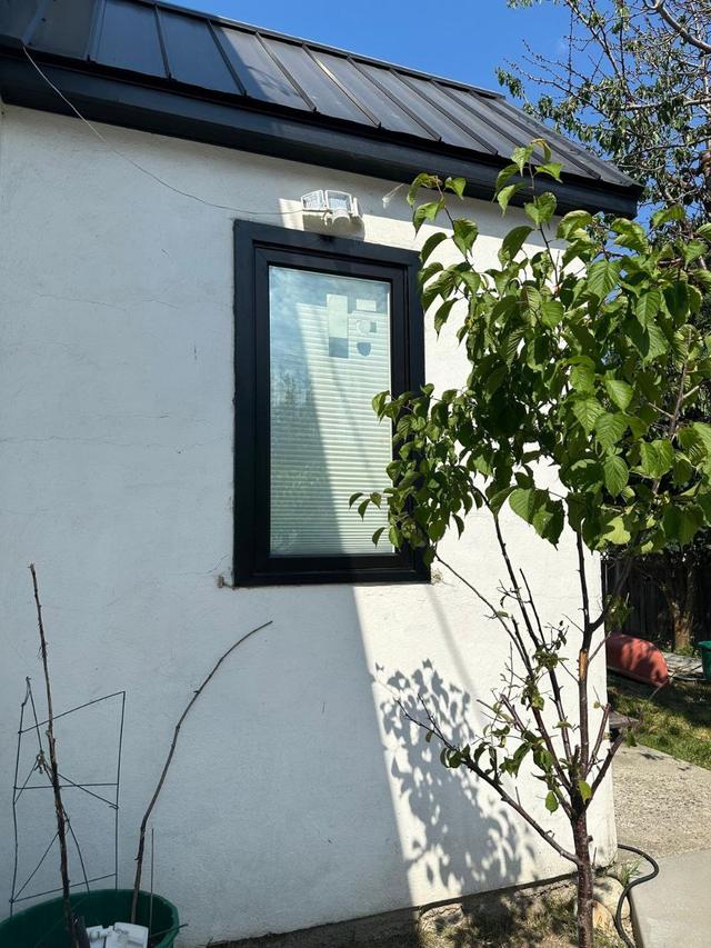 Newly installed replacement windows on a home